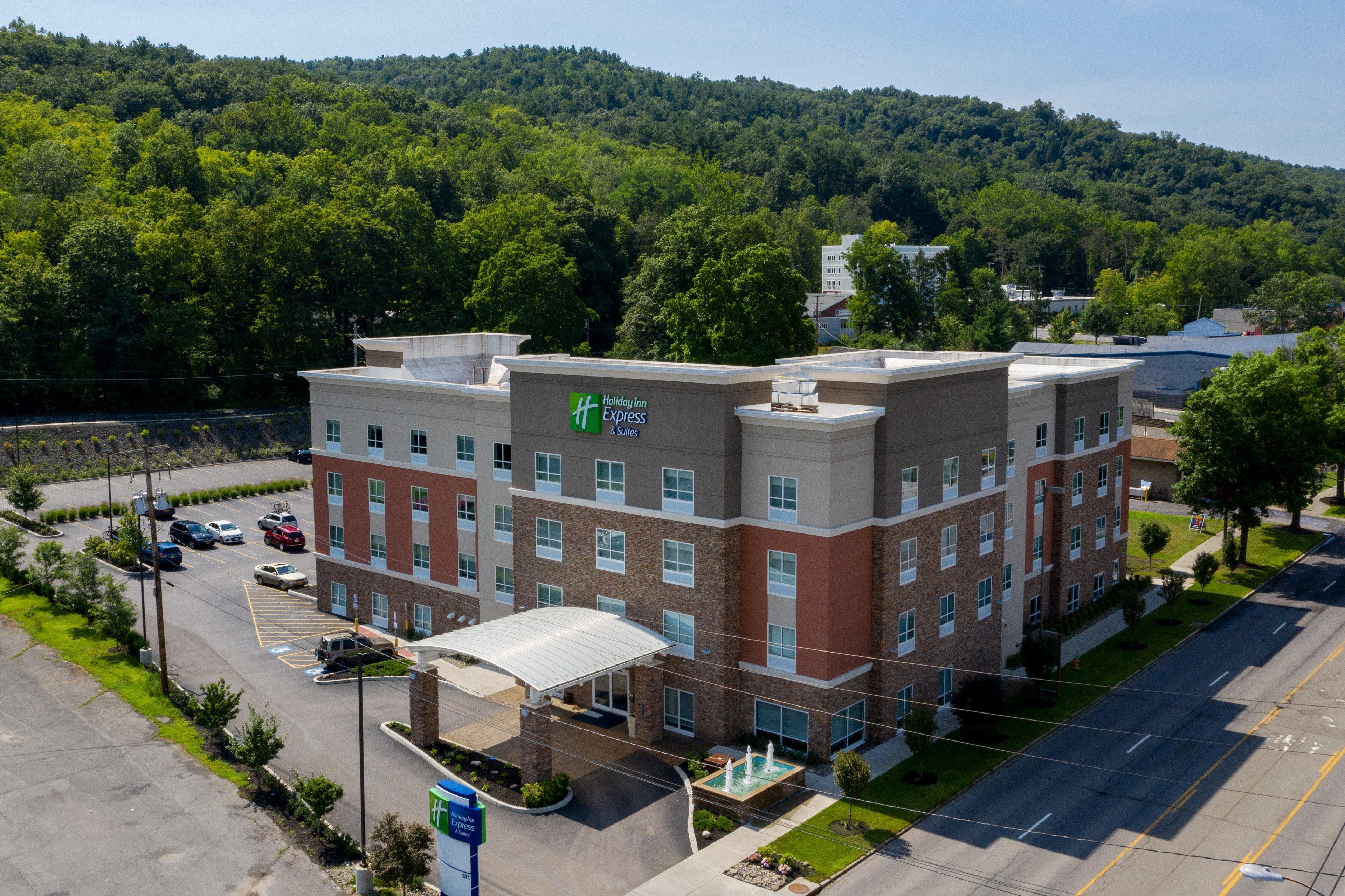 Holiday Inn Express & Suites Ithaca By Ihg Exteriér fotografie